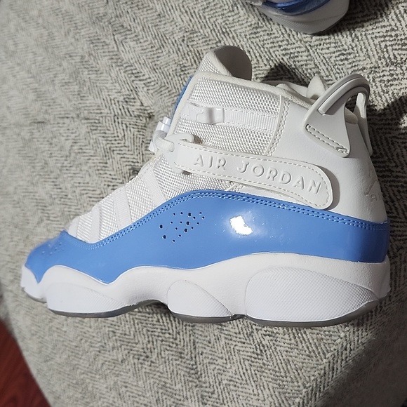 Women's Jordans Carolina Blue and White - Picture 3 of 6